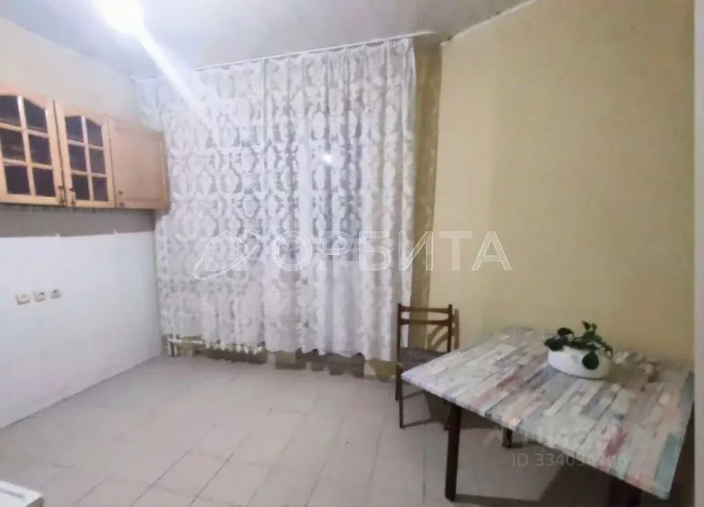 3-к кв. Тюменская область, Тюмень Харьковская ул., 27 (90.5 м) - Фото 2