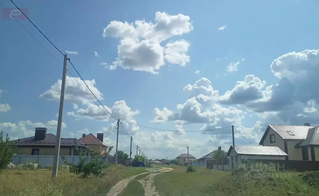 Участок в Воронежская область, Новоусманский район, Отрадненское ... - Фото 0