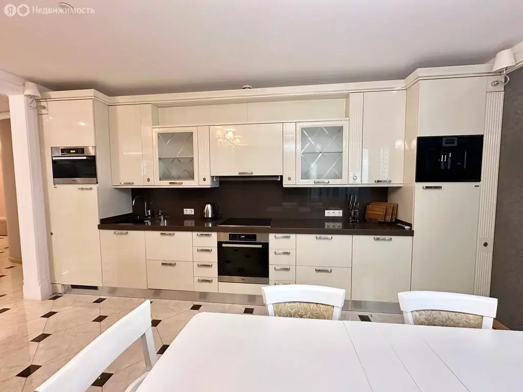 4-комнатная квартира: Москва, Ленинский проспект, 111к1 (190 м) - Фото 1