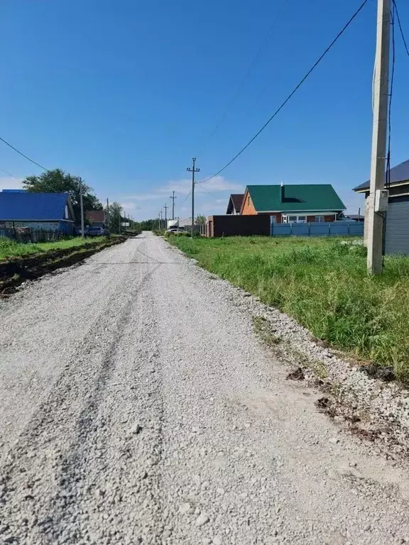 Участок в Башкортостан, Туймазинский район, с. Ильчимбетово ул. ... - Фото 0