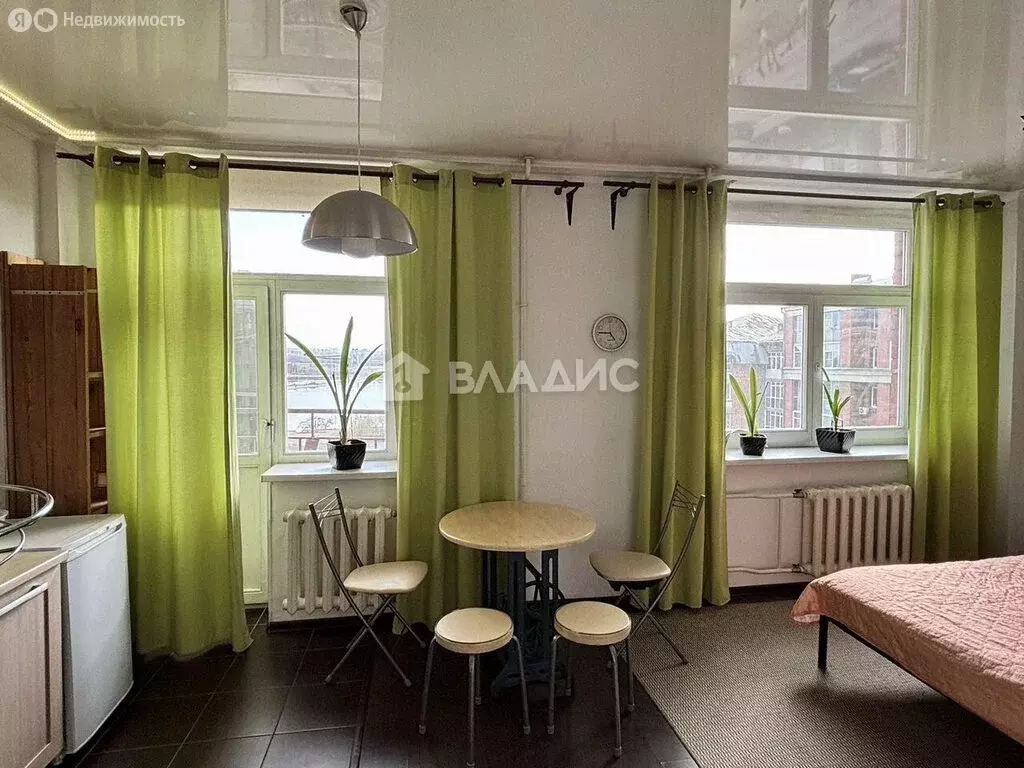 Квартира-студия: Иркутск, Дальневосточная улица, 154/1 (35.7 м) - Фото 0