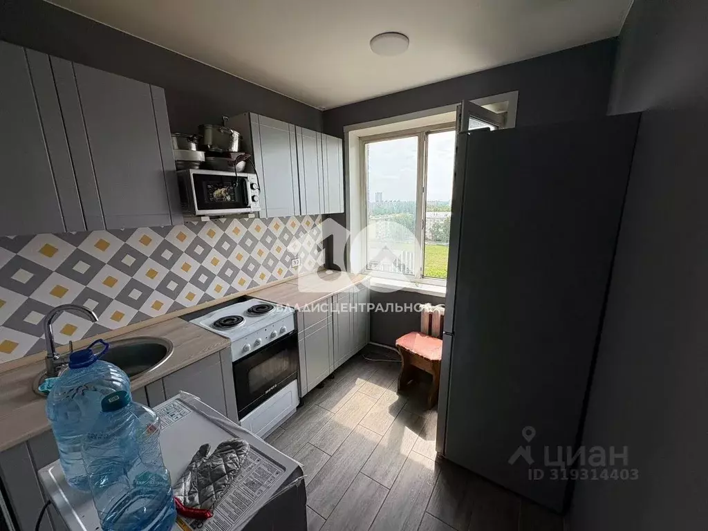 1-к кв. Новосибирская область, Новосибирск ул. Петухова, 76 (30.1 м) - Фото 0