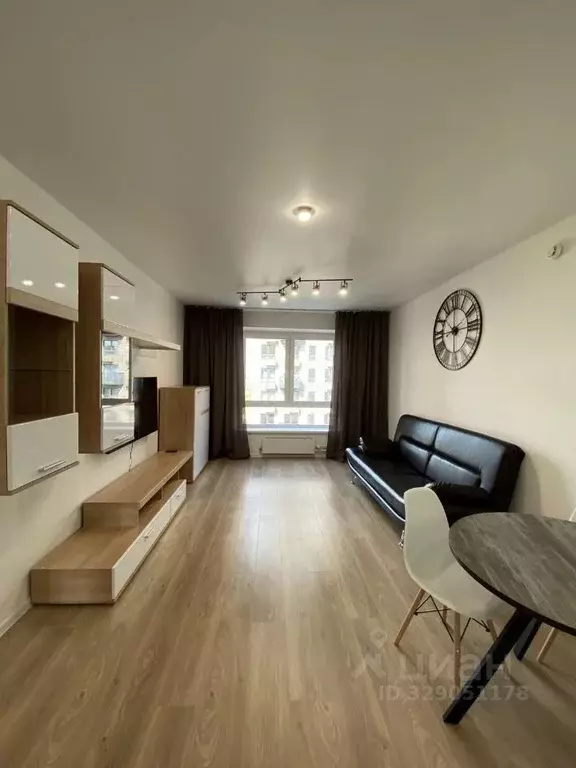 3-к кв. Москва ул. Большое Понизовье, 14 (69.0 м) - Фото 0