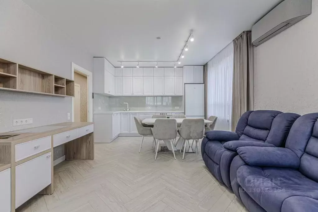 3-к кв. Татарстан, Казань ул. Аметьевская магистраль, 18к5 (99.3 м) - Фото 2