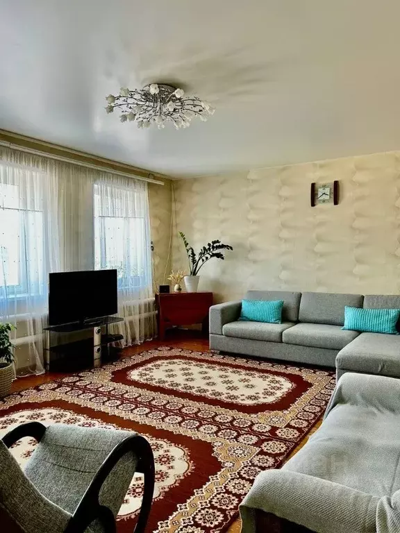 Дом в Удмуртия, Можга Можгинский район, пл. Центральная (109 м) - Фото 1