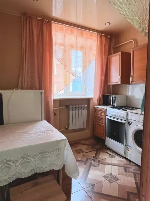 1-к кв. Иркутская область, Иркутск ул. Авиастроителей, 2 (30.3 м) - Фото 1