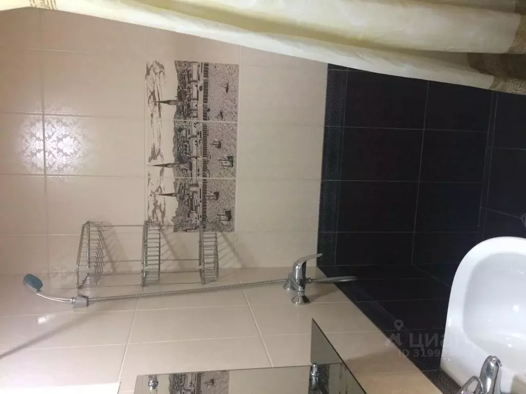 Комната Краснодарский край, Сочи ул. Свердлова, 19 (15.0 м) - Фото 1