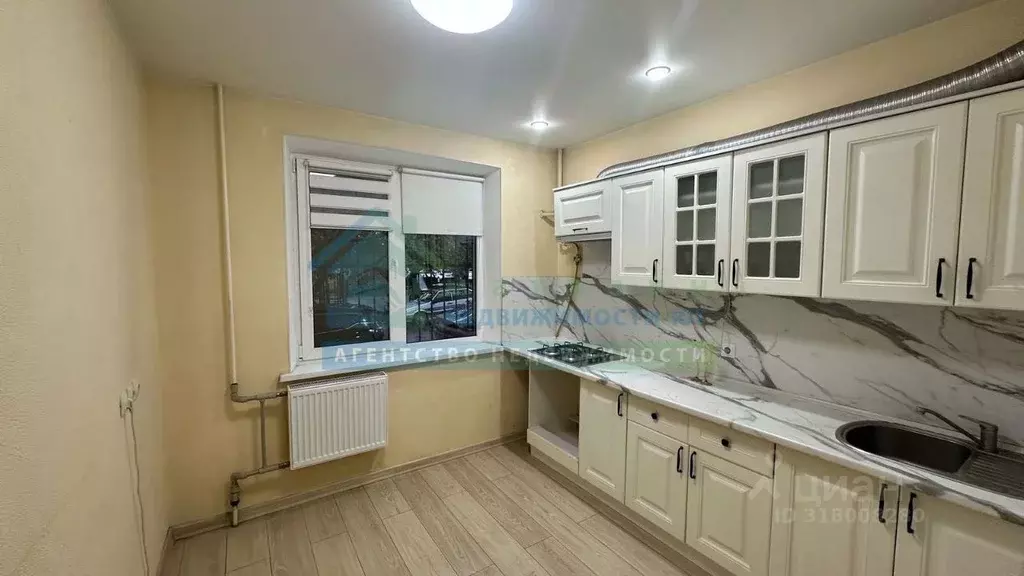 3-к кв. Краснодарский край, Новороссийск ул. Видова, 169 (62.4 м) - Фото 0