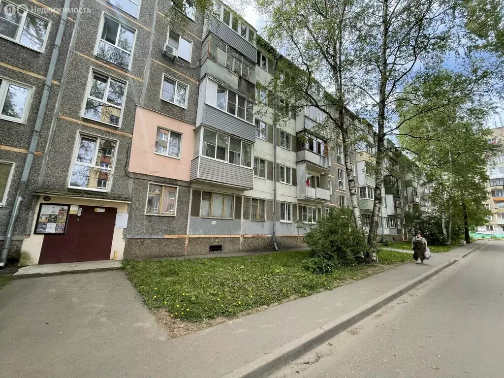 2-комнатная квартира: Ярославль, улица Труфанова, 10 (43 м) - Фото 0