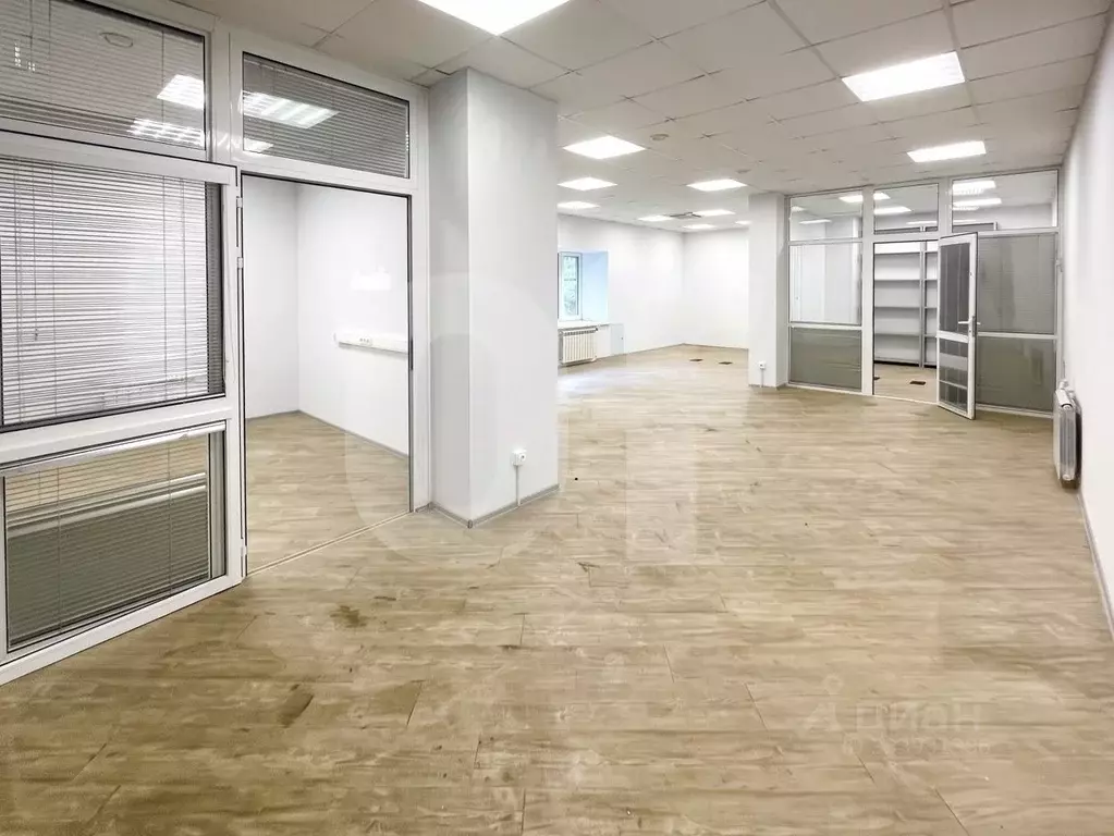 Офис в Москва ул. Шухова, 14С9 (210 м) - Фото 1