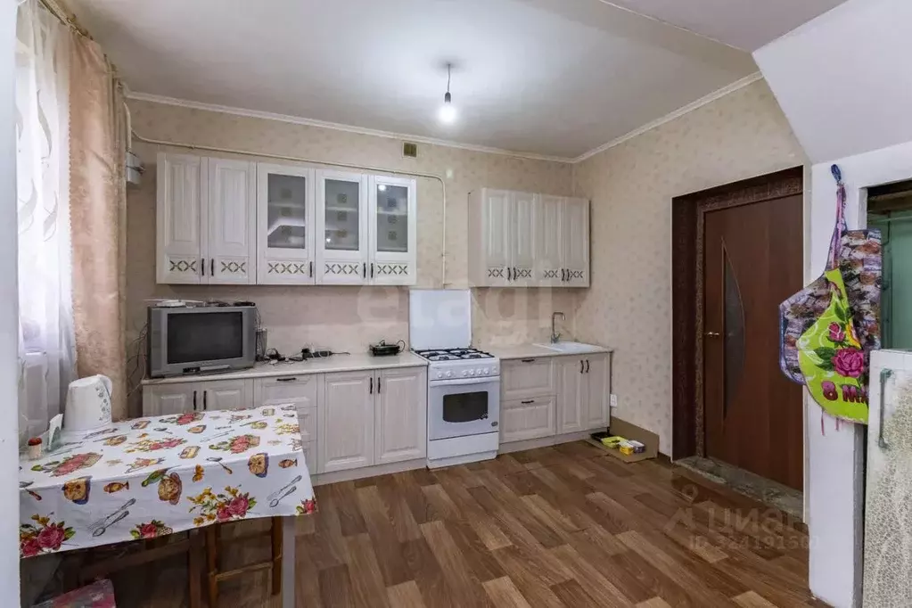 Дом в Тюменская область, Тюменский муниципальный округ, Винзили рп, ... - Фото 1