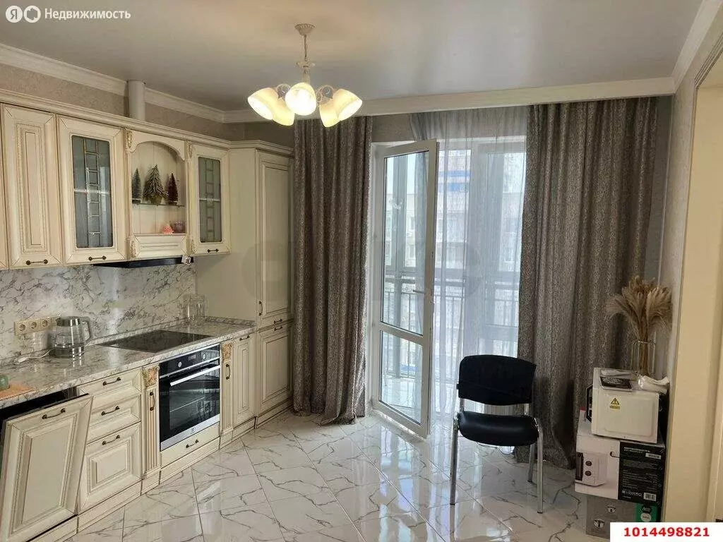 3-комнатная квартира: Краснодар, Уральская улица, 75к1 (96.3 м) - Фото 1