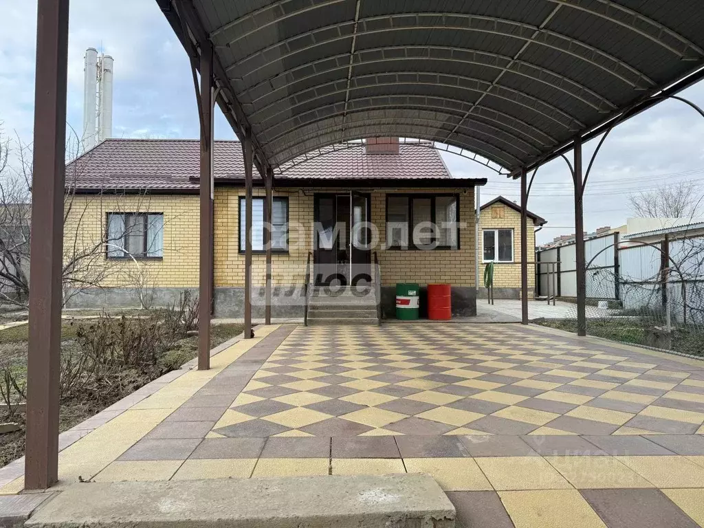 Дом в Калмыкия, Элиста 5-й мкр,  (98 м) - Фото 1