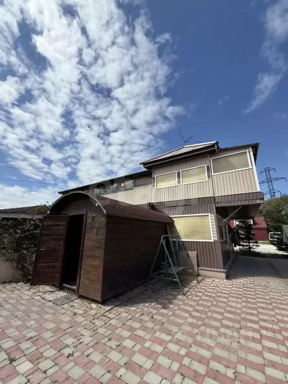 Дом в Сахалинская область, Южно-Сахалинск Брянская ул., 26 (170 м) - Фото 1