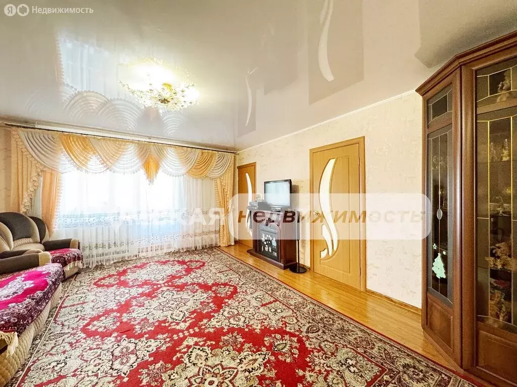 3-комнатная квартира: Омск, Хлебная улица, 33 (80 м) - Фото 1