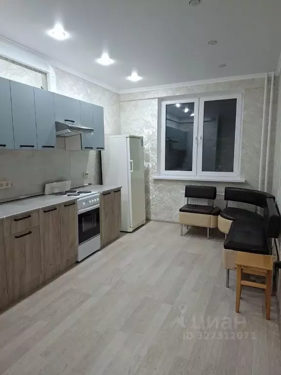 2-к кв. Курская область, Курск ул. Энгельса, 158к1 (56.3 м) - Фото 1