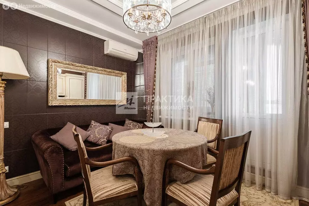 2-комнатная квартира: Москва, улица Ватутина, 11 (70.9 м) - Фото 0