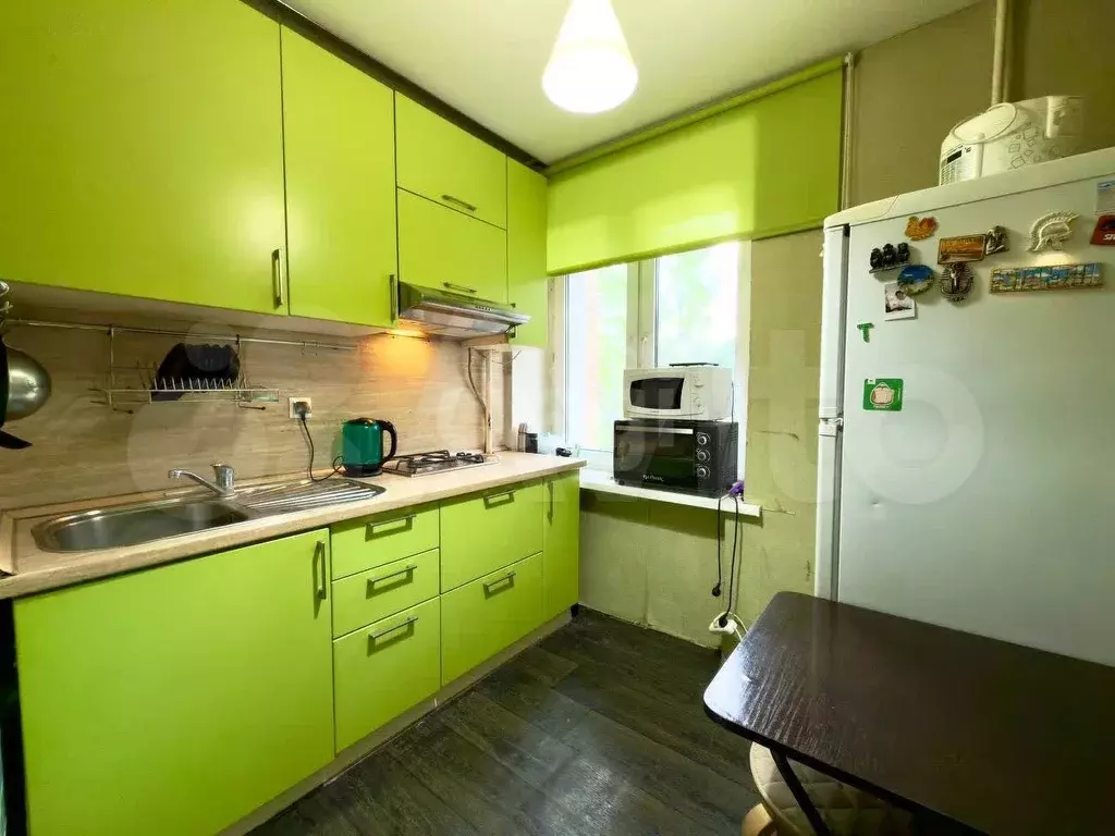 3-к. квартира, 56 м, 2/9 эт. - Фото 0