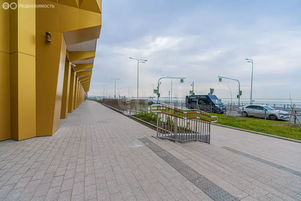 3-комнатная квартира: Санкт-Петербург, улица Челюскина, 10 (107 м) - Фото 2