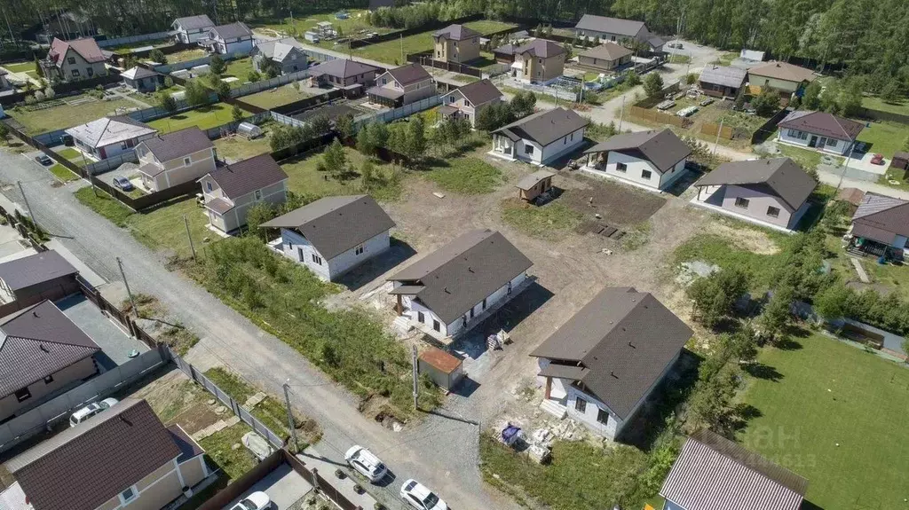 Коттедж в Свердловская область, Полевской муниципальный округ, с. ... - Фото 1