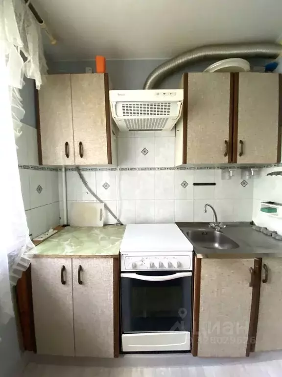 2-к кв. Московская область, Лобня ул. Циолковского, 13 (42.9 м) - Фото 2