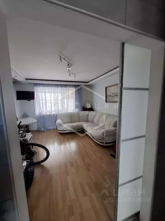 2-к кв. Калининградская область, Калининград Ореховая ул., 15 (49.8 м) - Фото 2