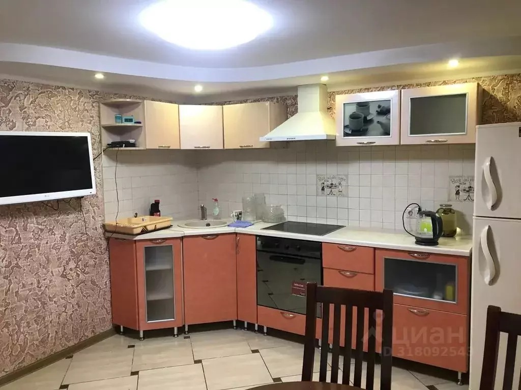 2-к кв. Краснодарский край, Сочи Адлер жилрайон, ул. Взлетная, 21 ... - Фото 1