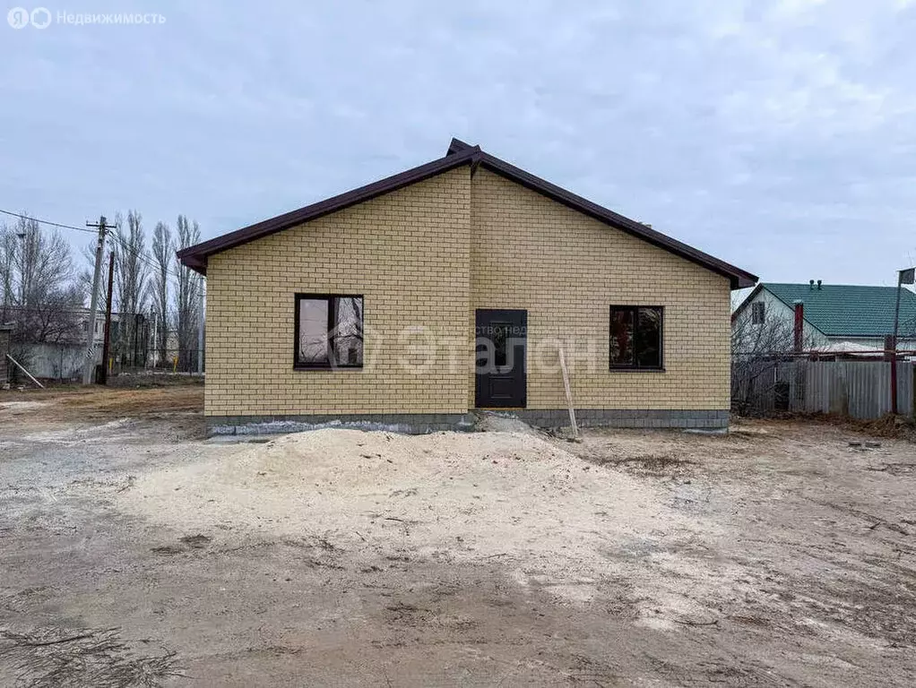 Дом в Волгоградская область, рабочий посёлок Городище, улица Адмирала ... - Фото 1