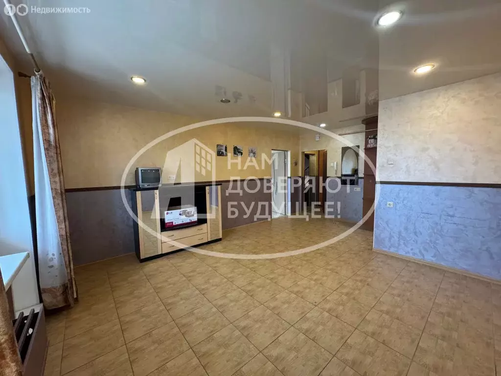 4-комнатная квартира: Пермь, улица Куфонина, 14 (81.7 м) - Фото 1