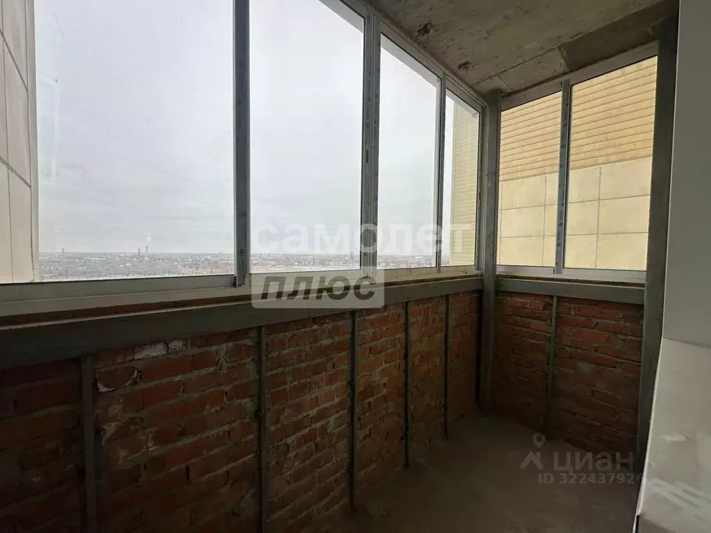 2-к кв. Омская область, Омск ул. Кирова, 51 (61.3 м) - Фото 1