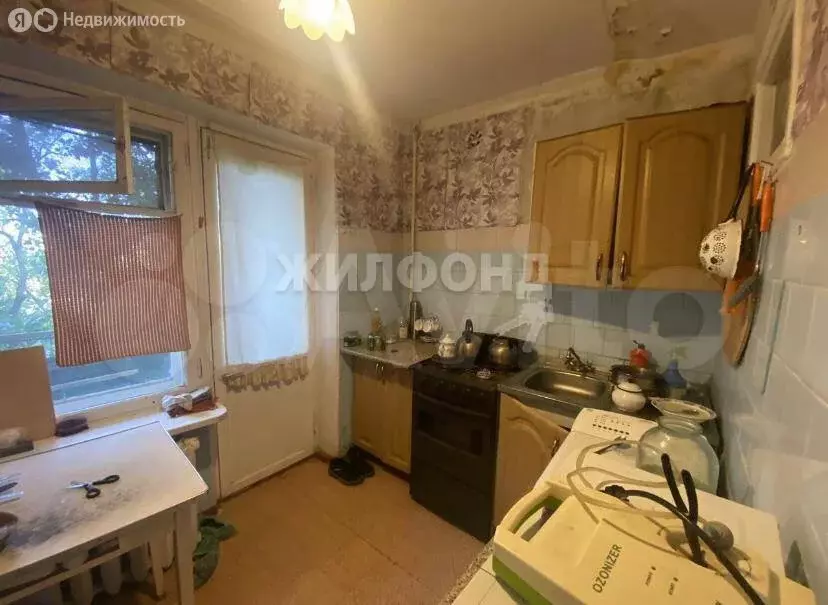 2-комнатная квартира: Астрахань, улица Дзержинского, 56А (42 м) - Фото 1