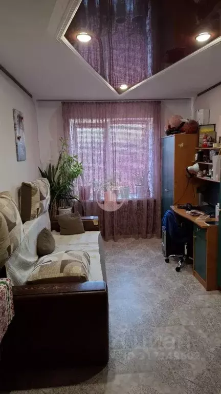 3-к кв. Крым, Черноморское пгт ул. Евпаторийская, 14 (64.7 м) - Фото 0