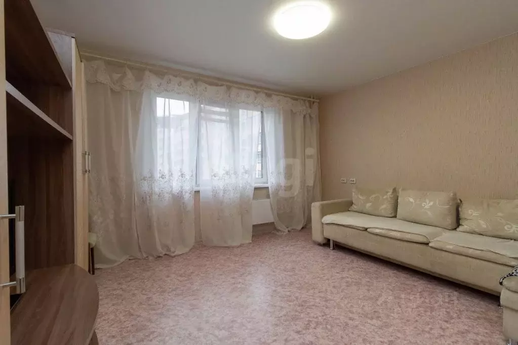 1-к кв. Красноярский край, Красноярск Караульная ул., 82 (40.0 м) - Фото 1