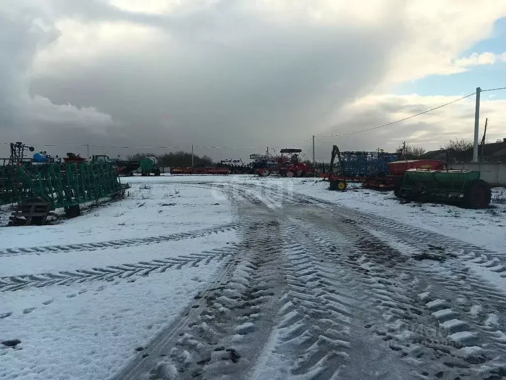 Склад в Белгородская область, Белгородский муниципальный округ, с. ... - Фото 1