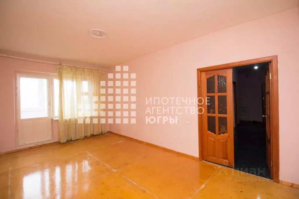 4-к кв. Ханты-Мансийский АО, Ханты-Мансийск Комсомольская ул., 28 ... - Фото 0