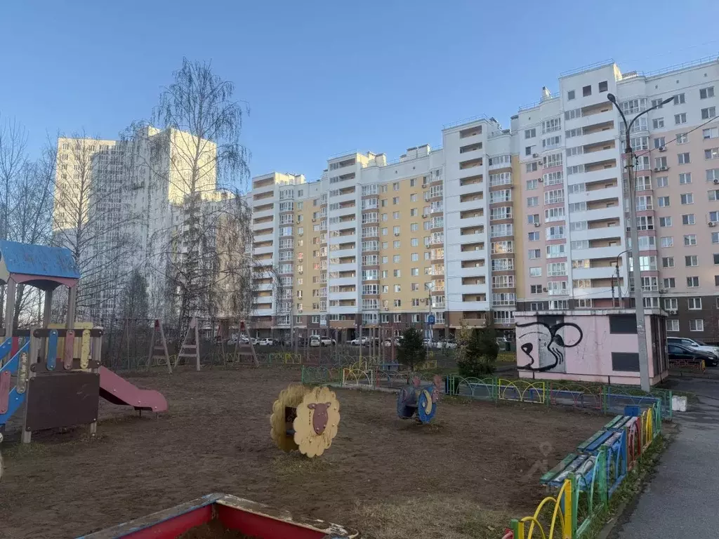 3-к кв. Башкортостан, Уфа ул. Джалиля Киекбаева, 10 (84.1 м) - Фото 1