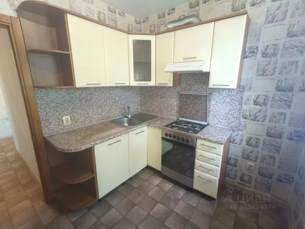 3-к кв. Иркутская область, Иркутск ул. Розы Люксембург, 156 (53.7 м) - Фото 1
