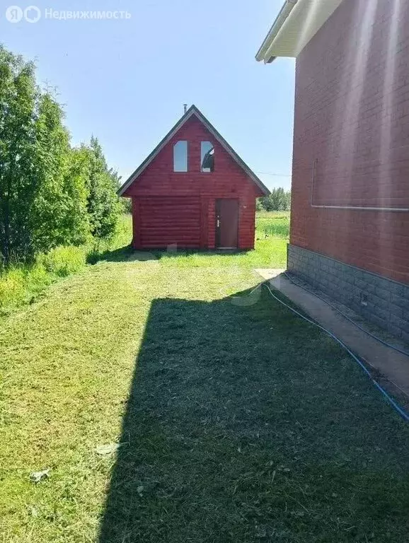 Дом в муниципальное образование Киров, деревня Балезинщина (100 м) - Фото 2