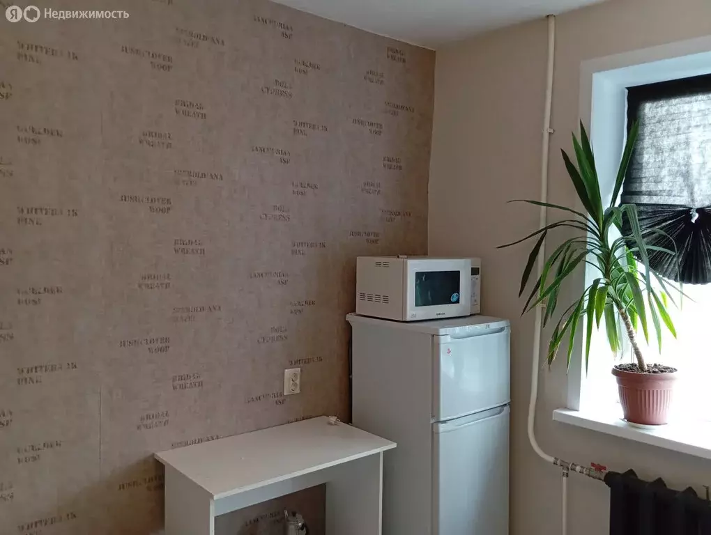 2-комнатная квартира: Каменск-Уральский, улица Кутузова, 32 (50.2 м) - Фото 1