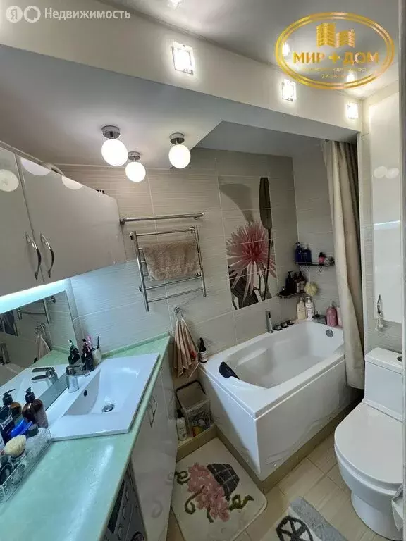 3-комнатная квартира: Находка, Омская улица, 6 (56.5 м) - Фото 0