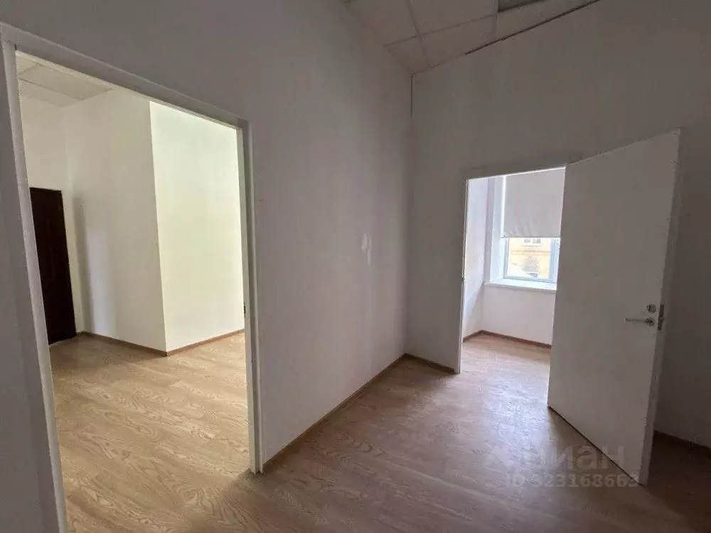 Офис в Санкт-Петербург ул. Мира, 3 (94 м) - Фото 2