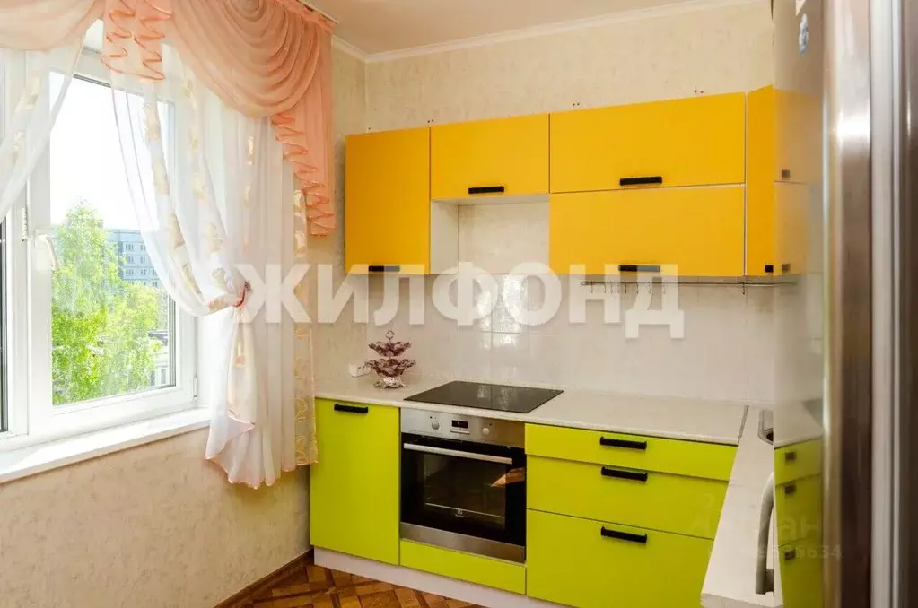 1-к кв. Новосибирская область, Новосибирск ул. Тюленина, 1/2 (37.0 м) - Фото 1