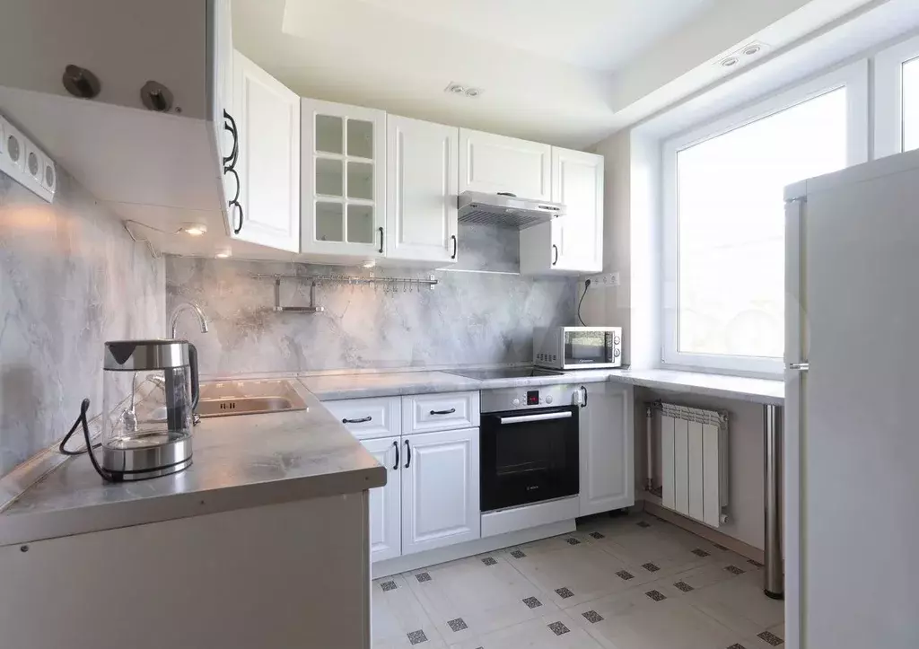 2-к. квартира, 50 м, 6/9 эт. - Фото 0