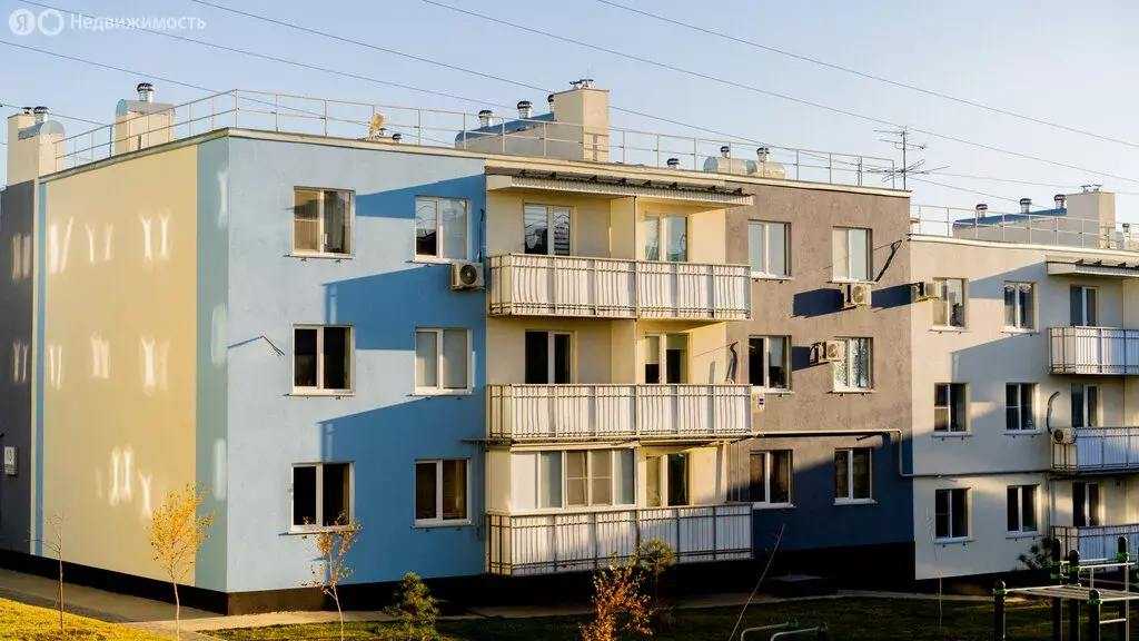 3-комнатная квартира: Волгоград, улица Степанищева, 2А (63.42 м) - Фото 0