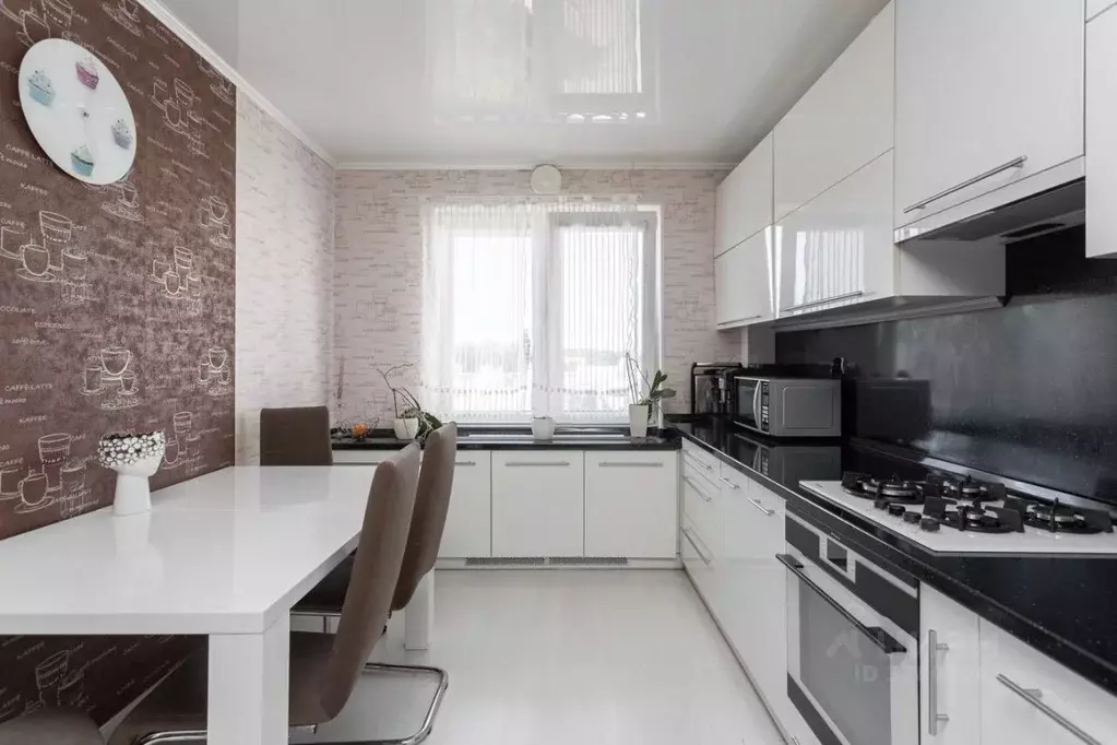 3-к кв. Калининградская область, Янтарный пгт ул. Советская, 110В ... - Фото 2