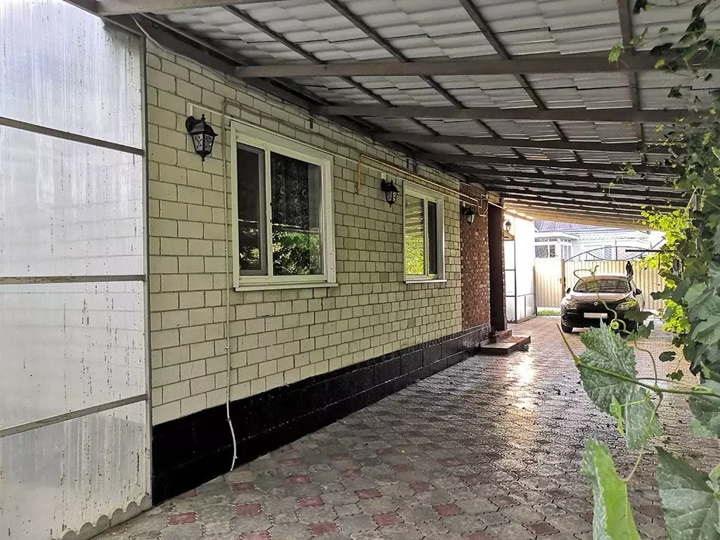 Дом в Краснодарский край, Тбилисская ст-ца ул. Московская, 5А (87 м) - Фото 2