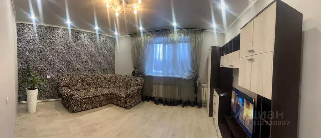 1-к кв. Татарстан, с. Высокая Гора ул. Луговая, 6 (51.0 м) - Фото 0