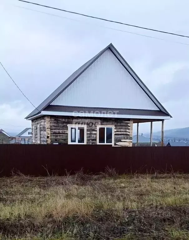 Дом в Башкортостан, Гафурийский район, с. Красноусольский ул. ... - Фото 1