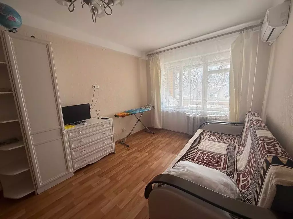 1-к кв. Севастополь просп. Октябрьской Революции, 89 (30.0 м) - Фото 1