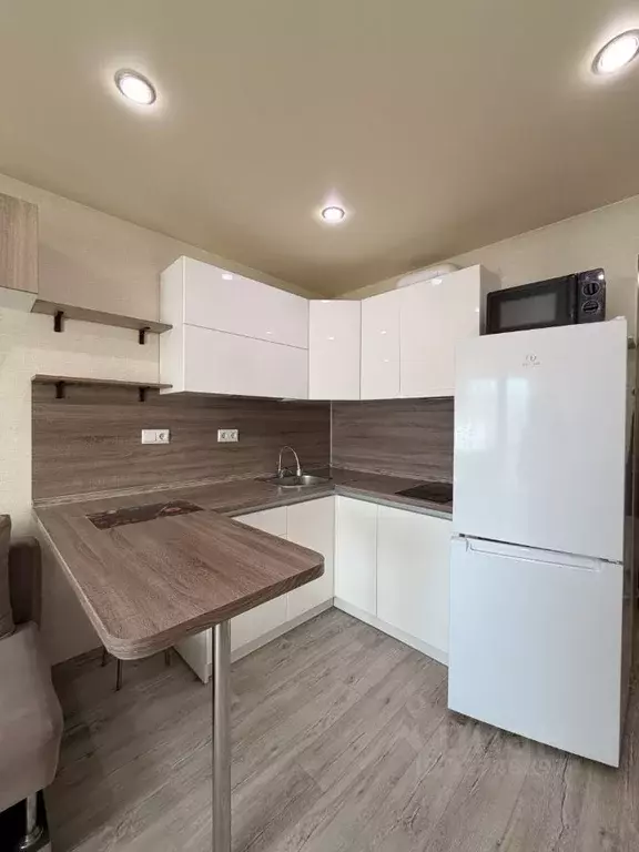 Студия Иркутская область, Иркутск ул. 4-я Железнодорожная, 57 (28.0 м) - Фото 1